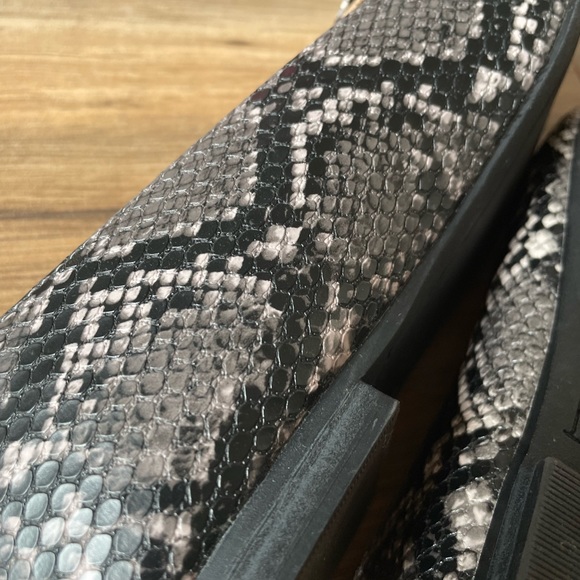 NWOT Old Navy Loafers - Picture 6 of 6